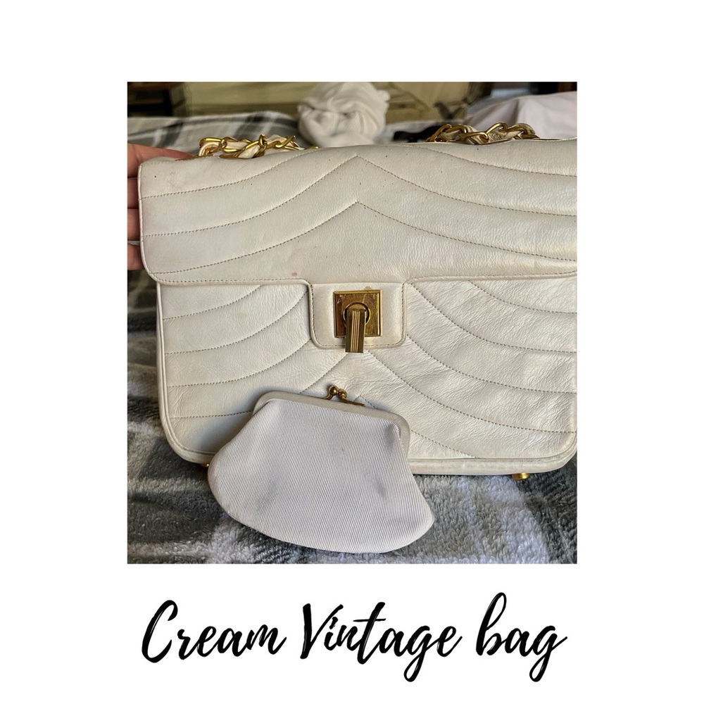 Vintage pre love satchel ⚪️👛👜